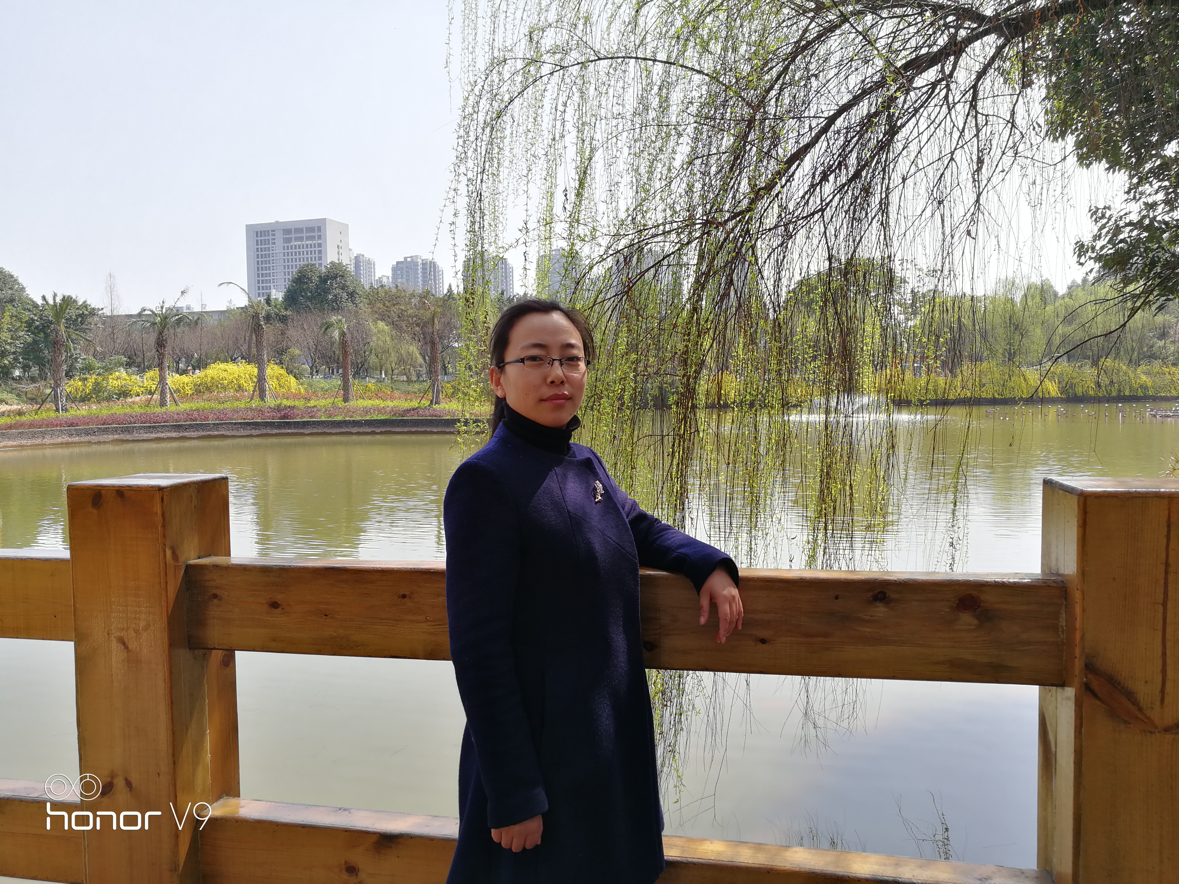 WcQN_1747382323722079115.jpg 贺伟婕.jpg