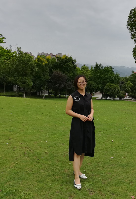 rQCT_1747382882621019180.jpg 景彦霞.jpg